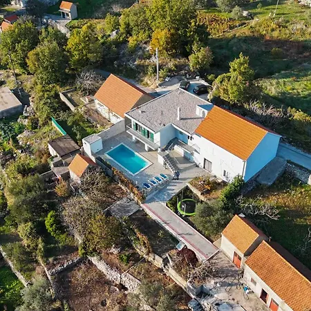 House Holiday home Kostanje