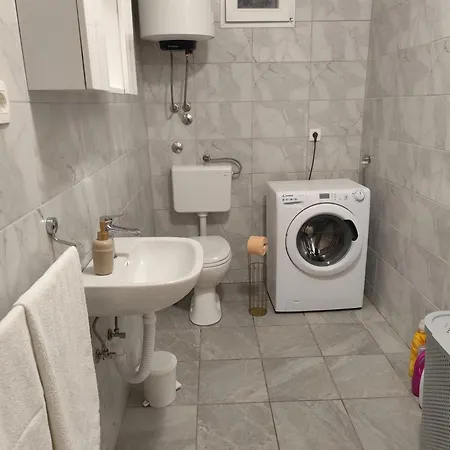 House بيت للعطل Kostanje